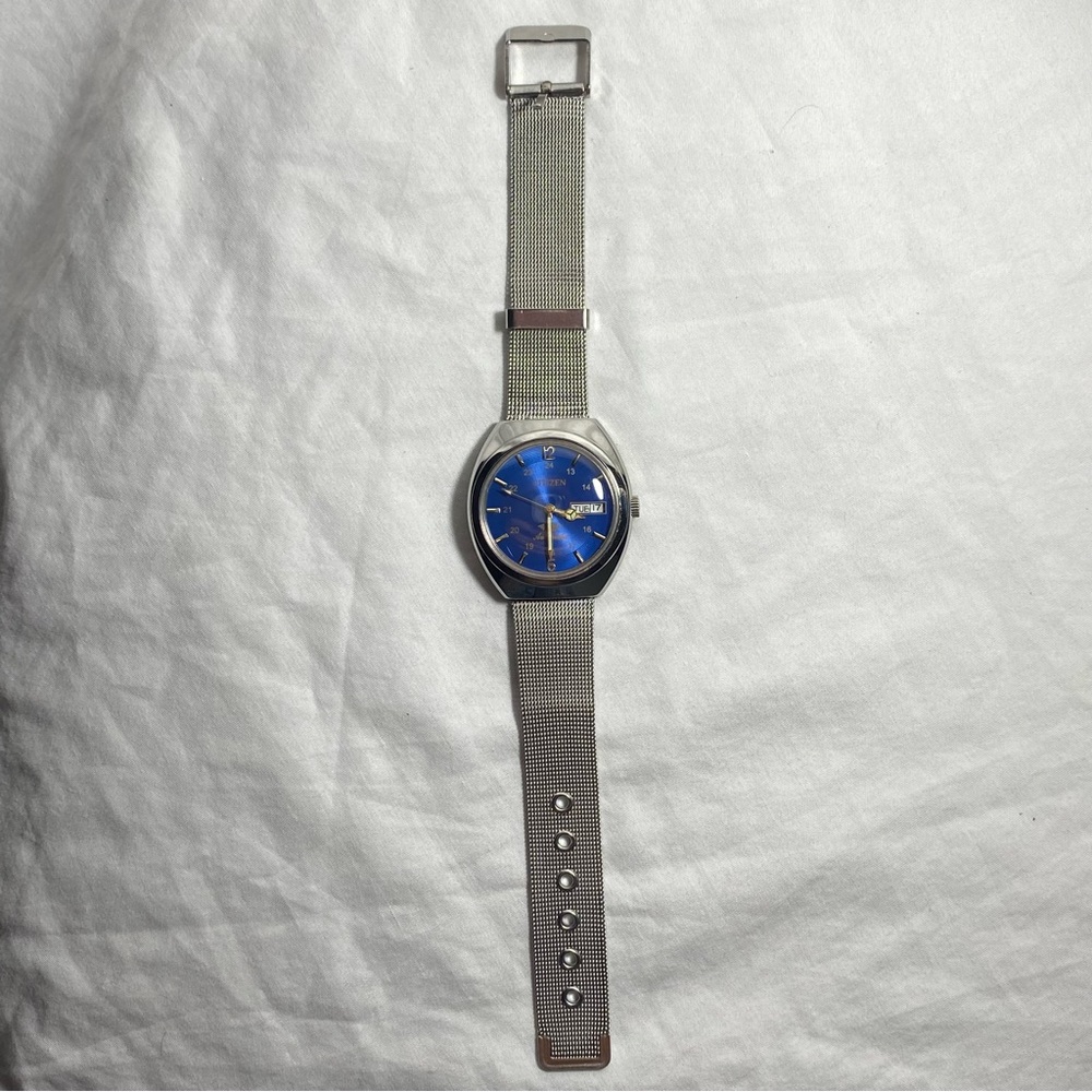 Vintage Automatic 1970s Citizen Mens Watch with Blue Face and Steel strap! - Picture 4 of 6